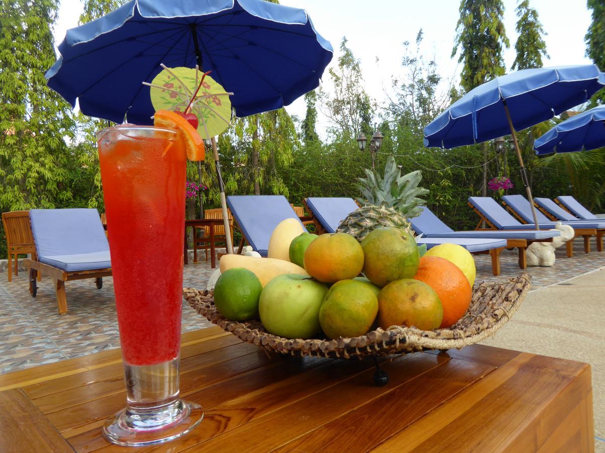 Tropicana Beach Villa At Vip Resort Ban Phe Esterno foto