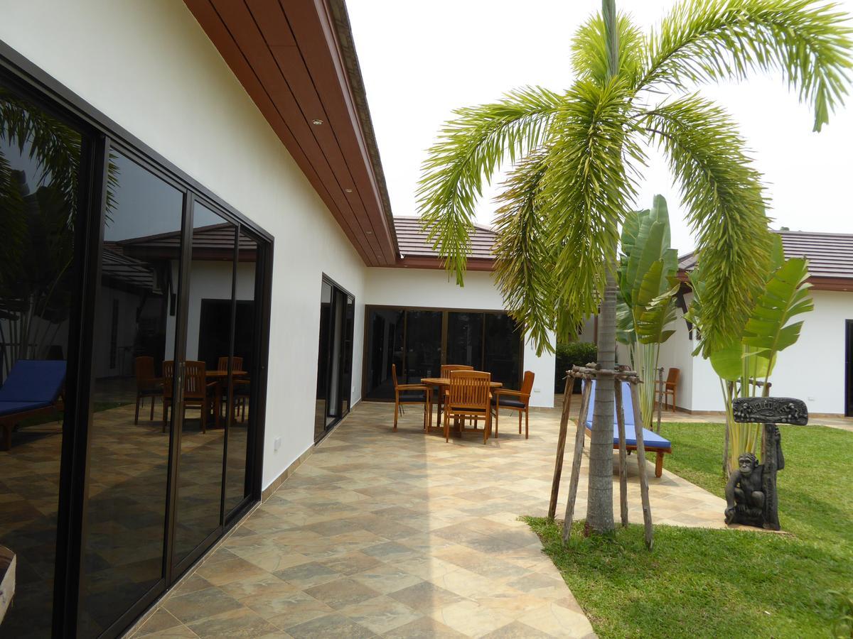 Tropicana Beach Villa At Vip Resort Ban Phe Esterno foto