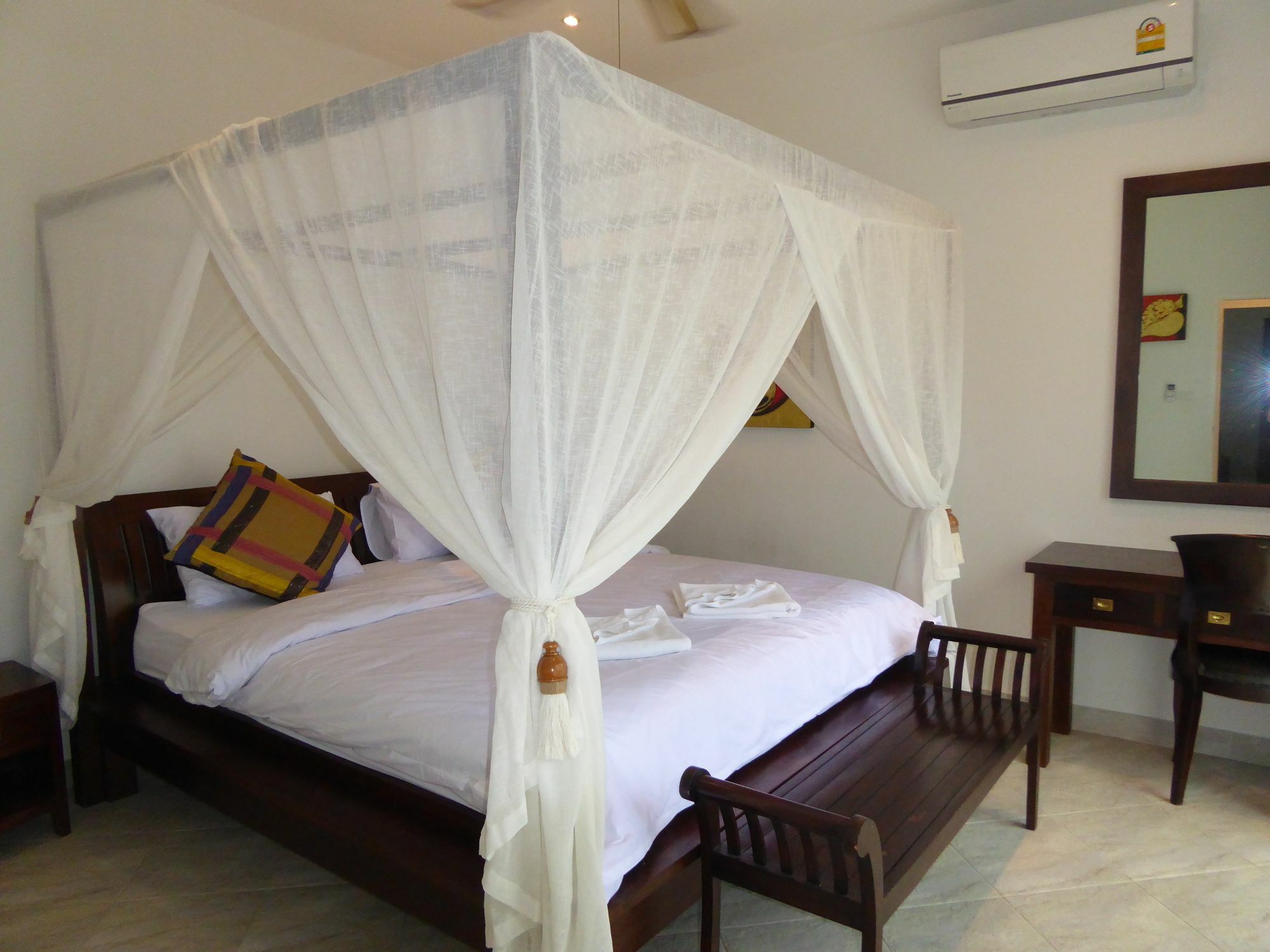 Tropicana Beach Villa At Vip Resort Ban Phe Esterno foto