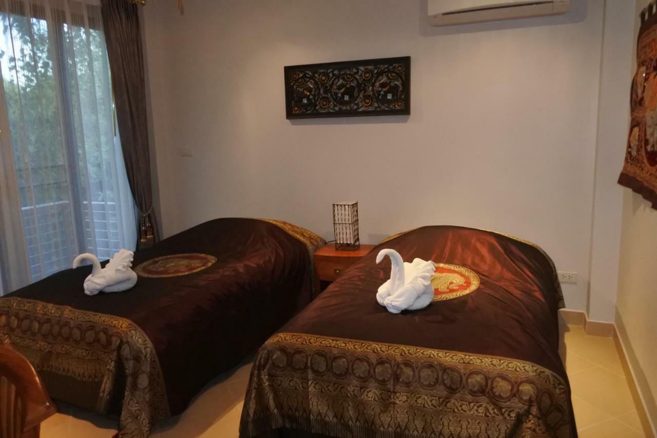 Tropicana Beach Villa At Vip Resort Ban Phe Esterno foto